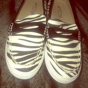 Kenneth Cole Women’s Loafers